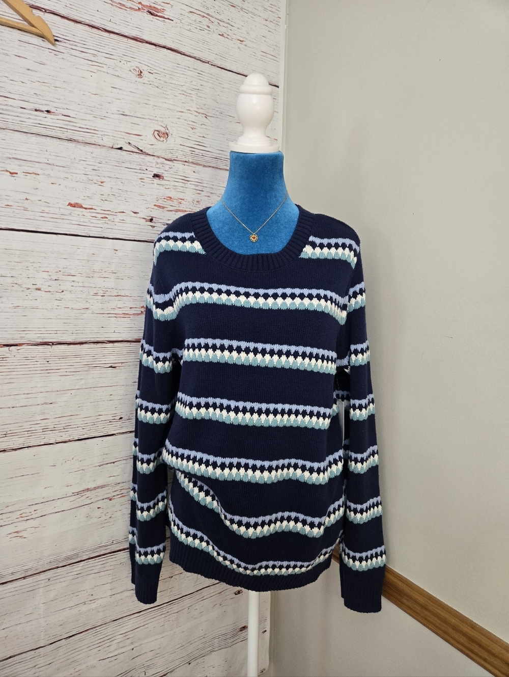 NWT Croft & Barrow Navy Striped Sweater Size L